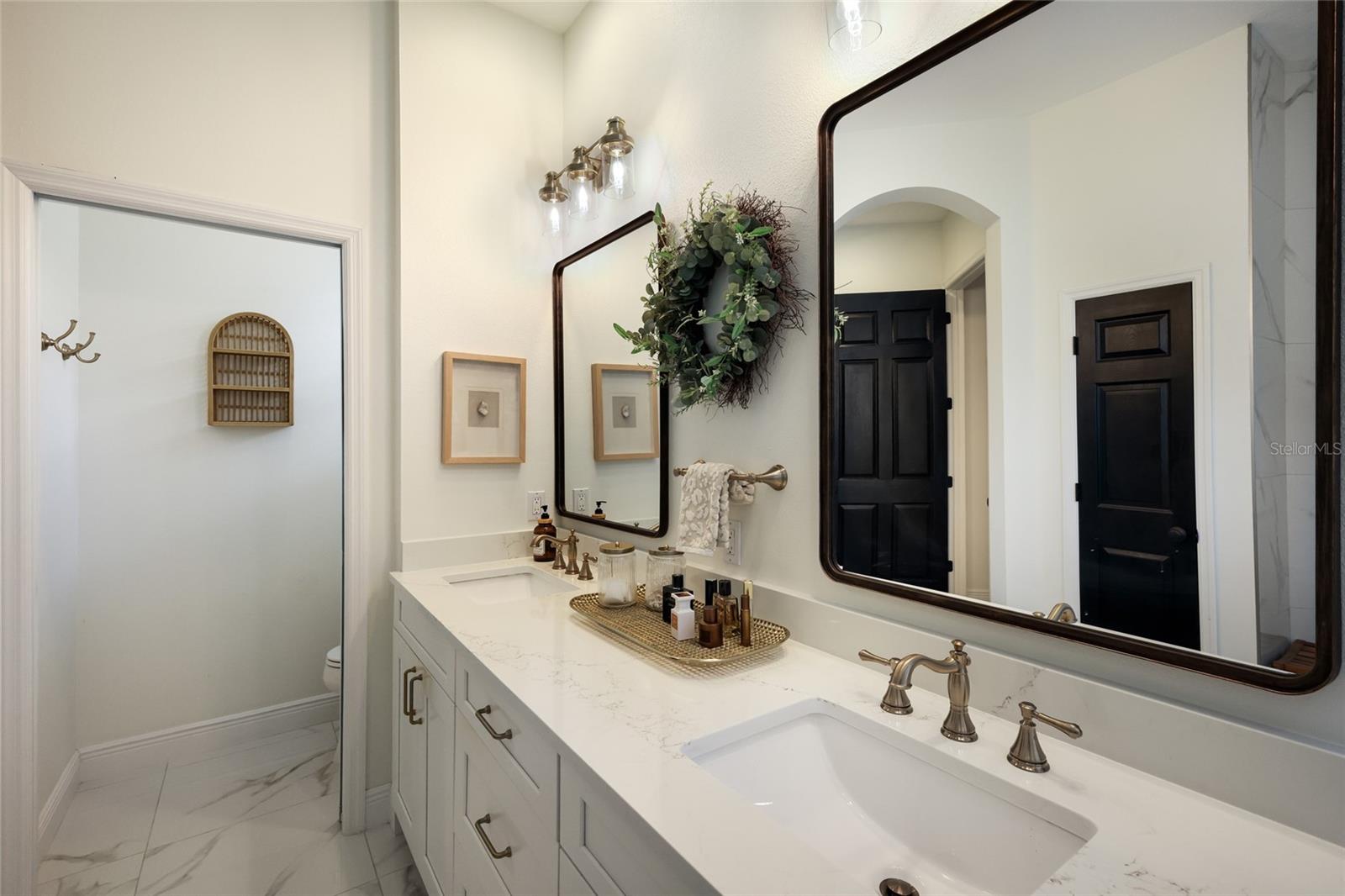 13994 Siena Loop Property Photo 34