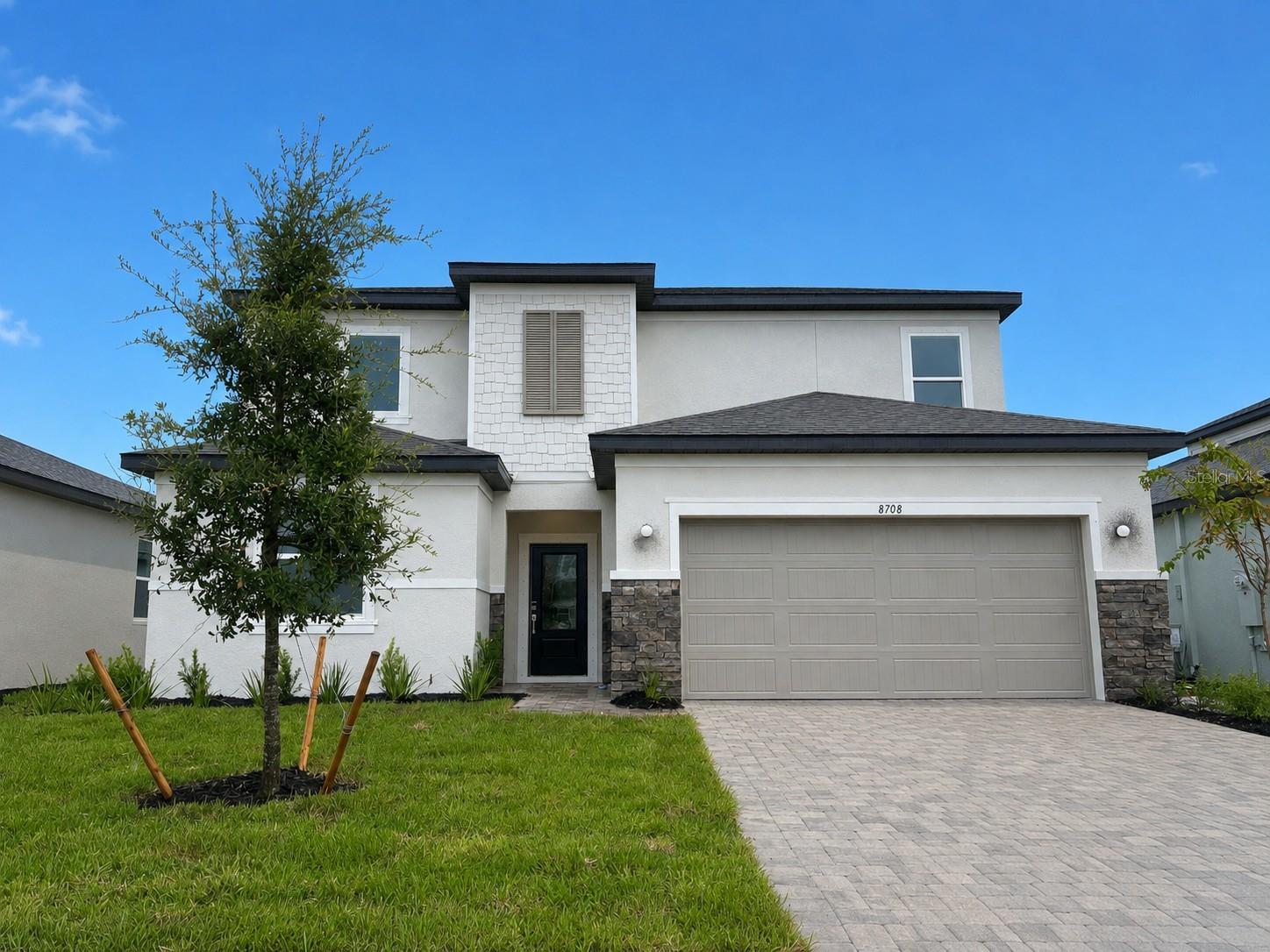 8708 Canard Cv Property Photo 1