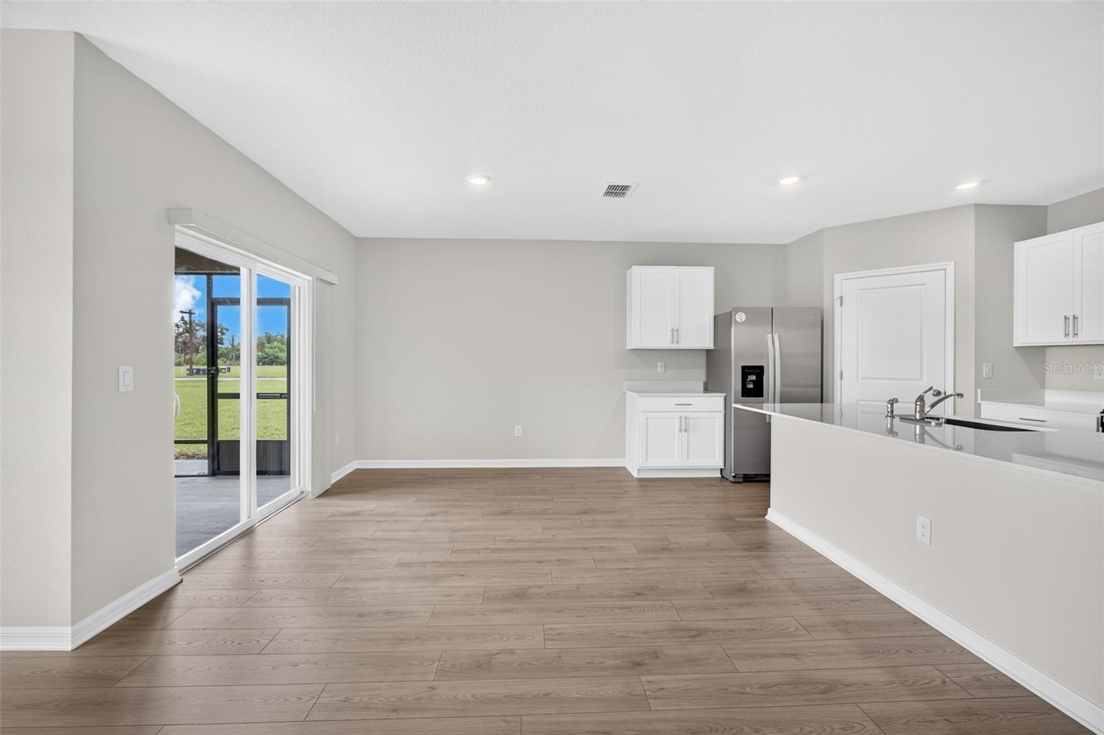 10924 Rabbit Grove Trl Property Photo 12