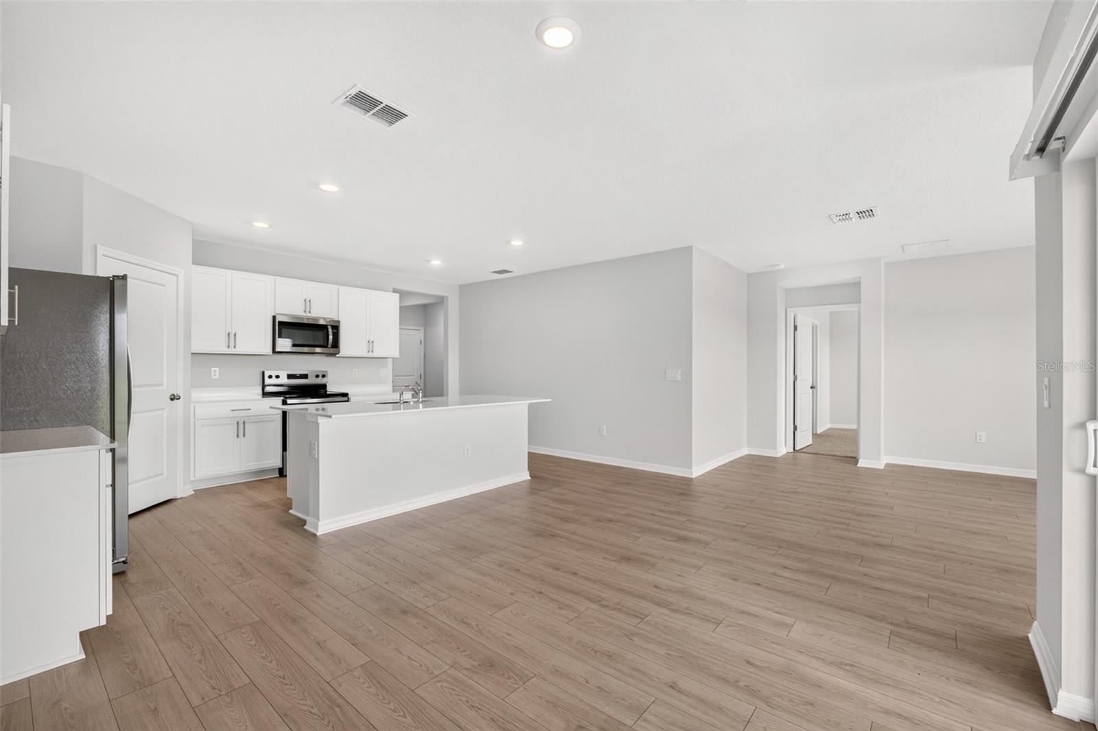 10924 Rabbit Grove Trl Property Photo 13