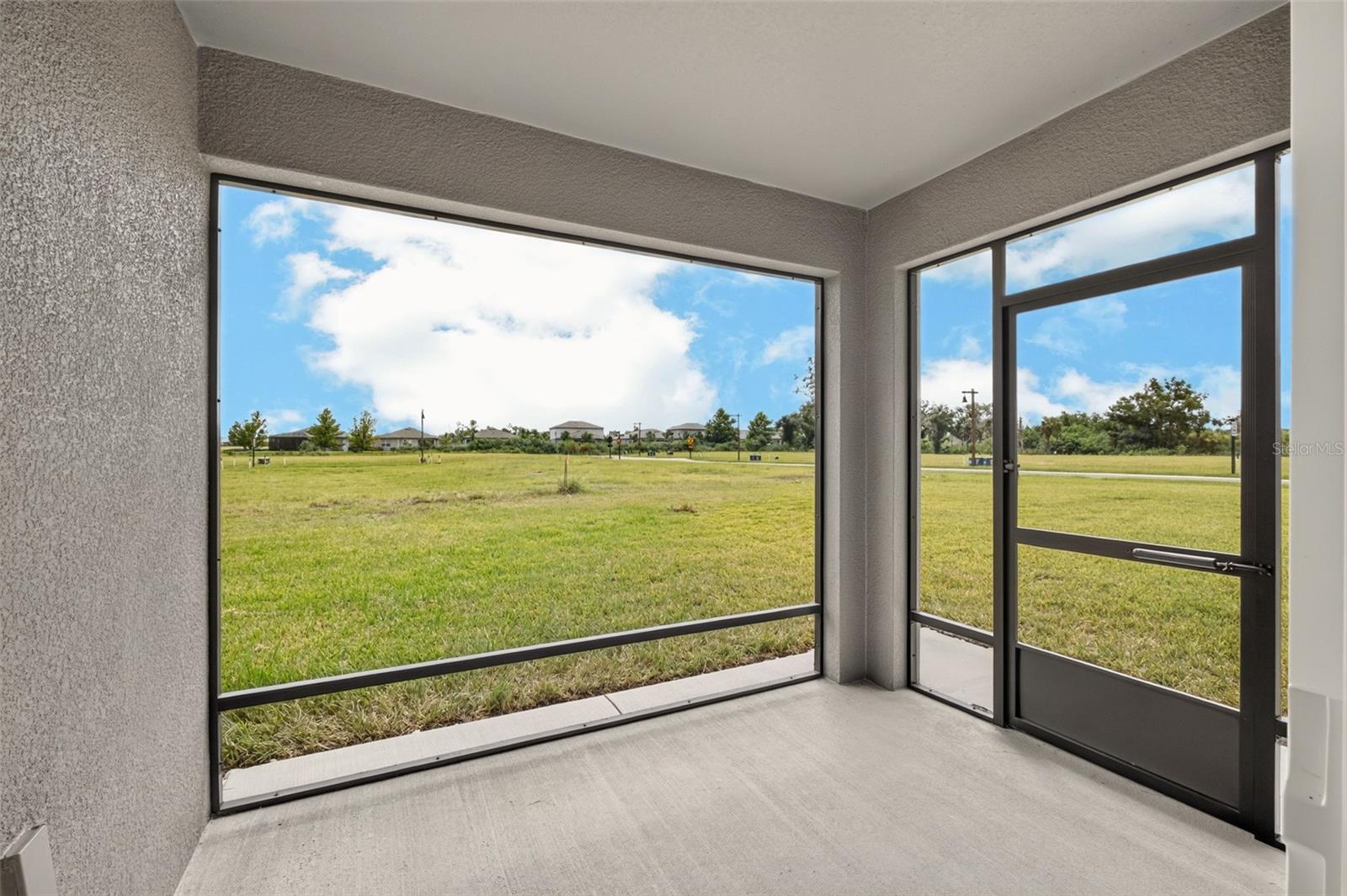 10924 Rabbit Grove Trl Property Photo 19