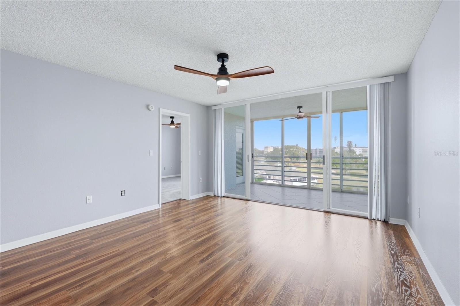 4570 Pinebrook Cir #503 Property Photo 10