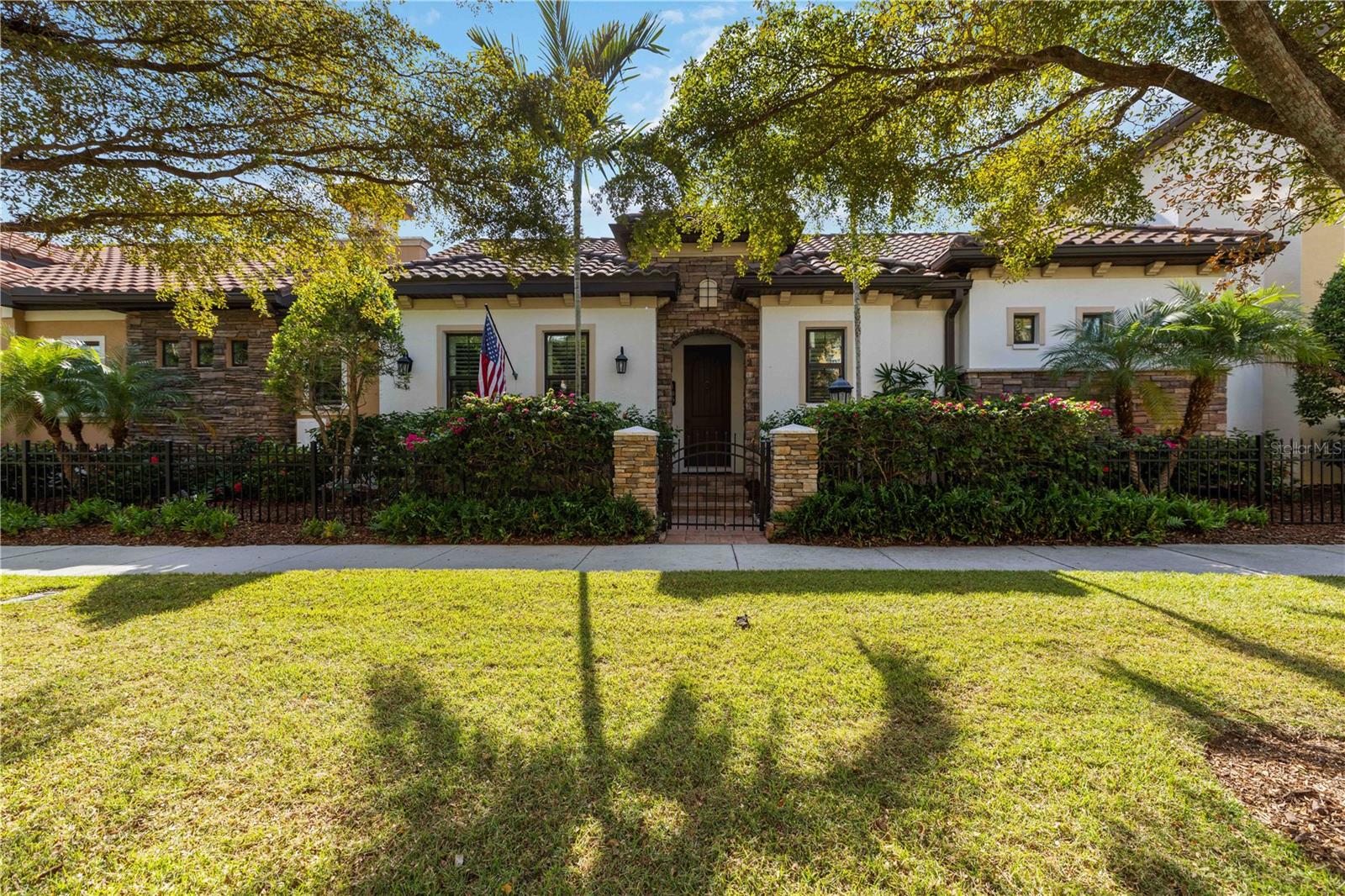 146 E Tampa Ave Property Photo