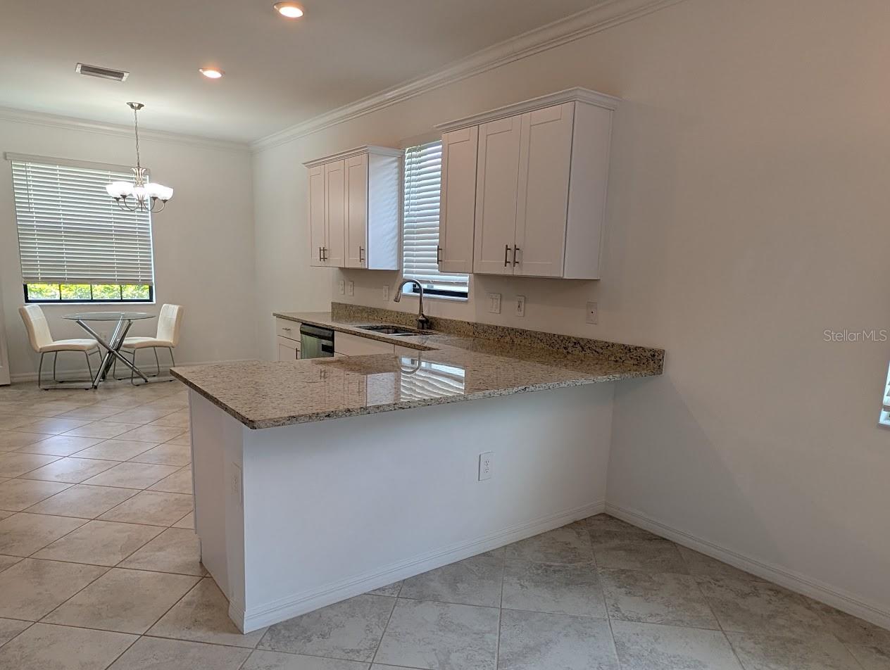 11100 Balfour St Property Photo 6