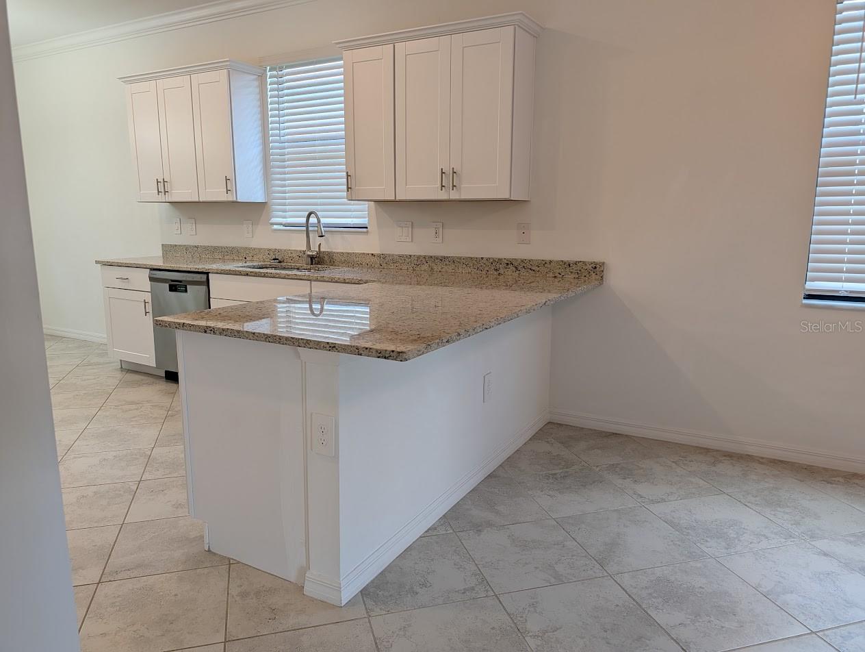 11100 Balfour St Property Photo 15