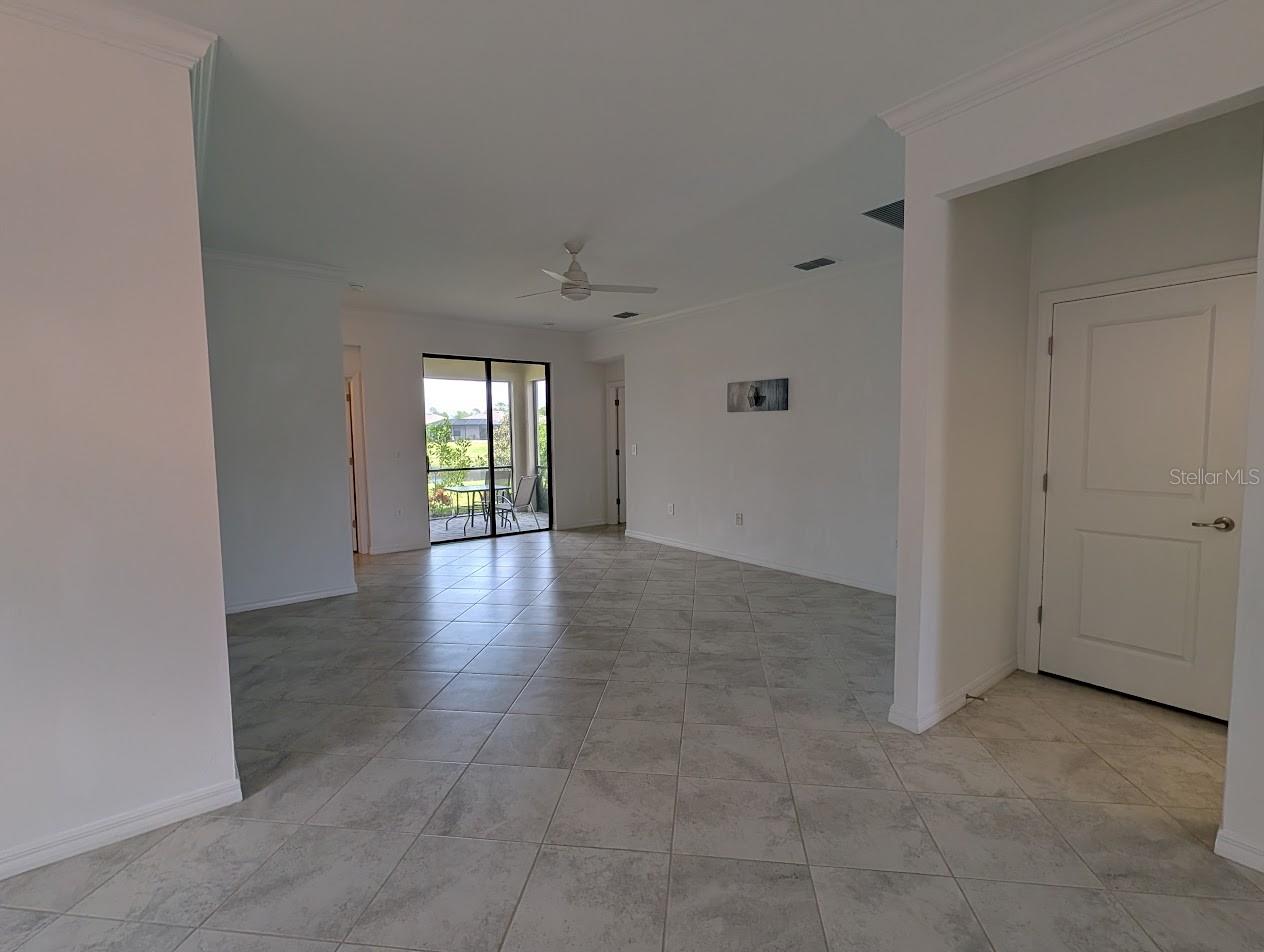 11100 Balfour St Property Photo 26