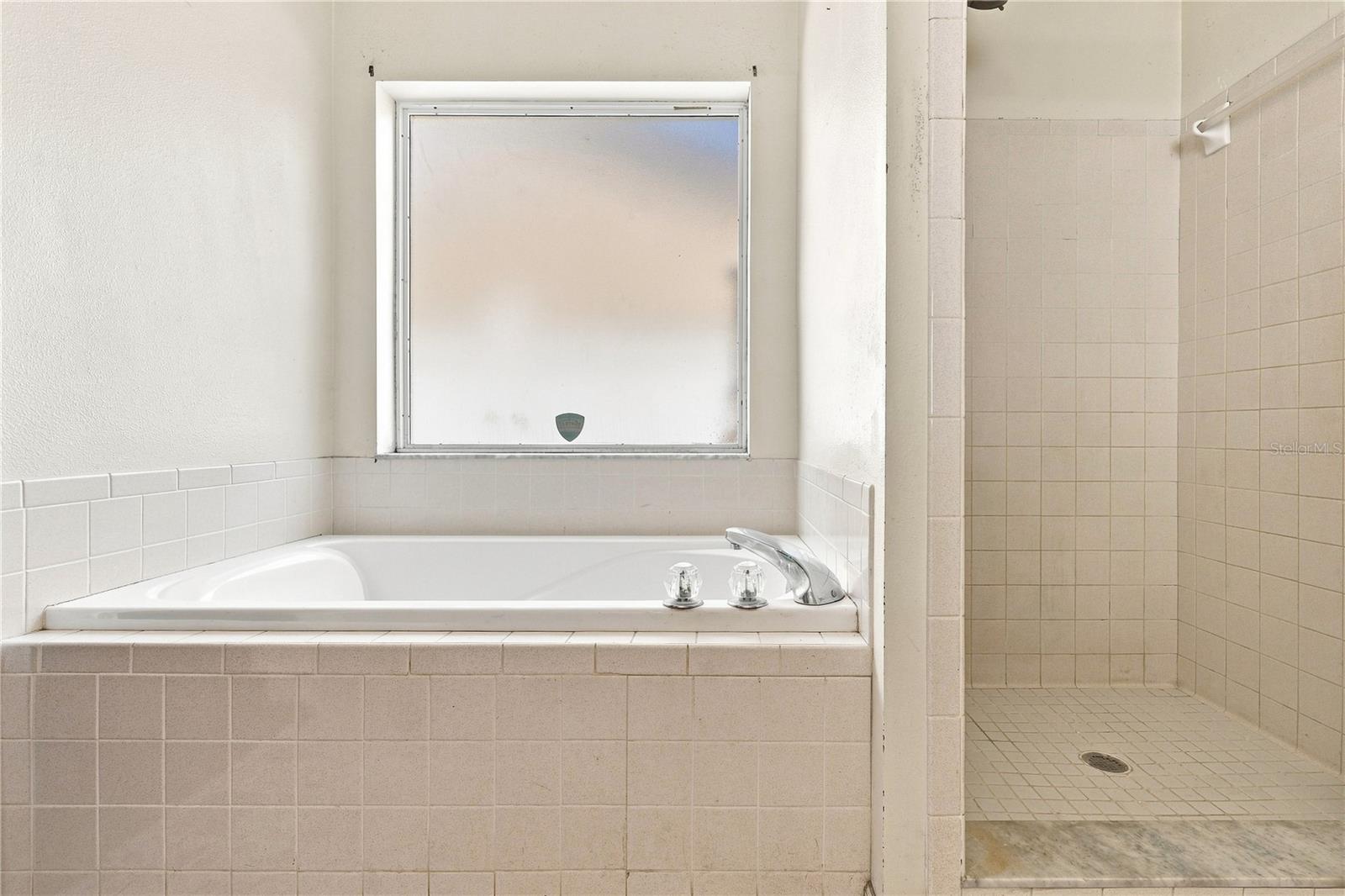 1220 Alexander Way Property Photo 19