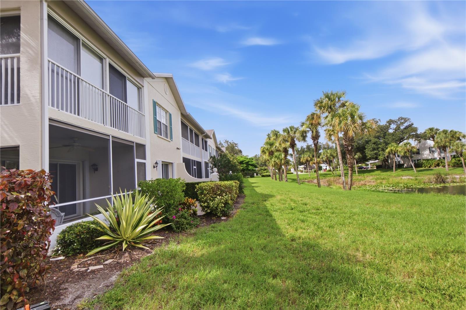 418 Laurel Lake Dr #106 Property Photo 39