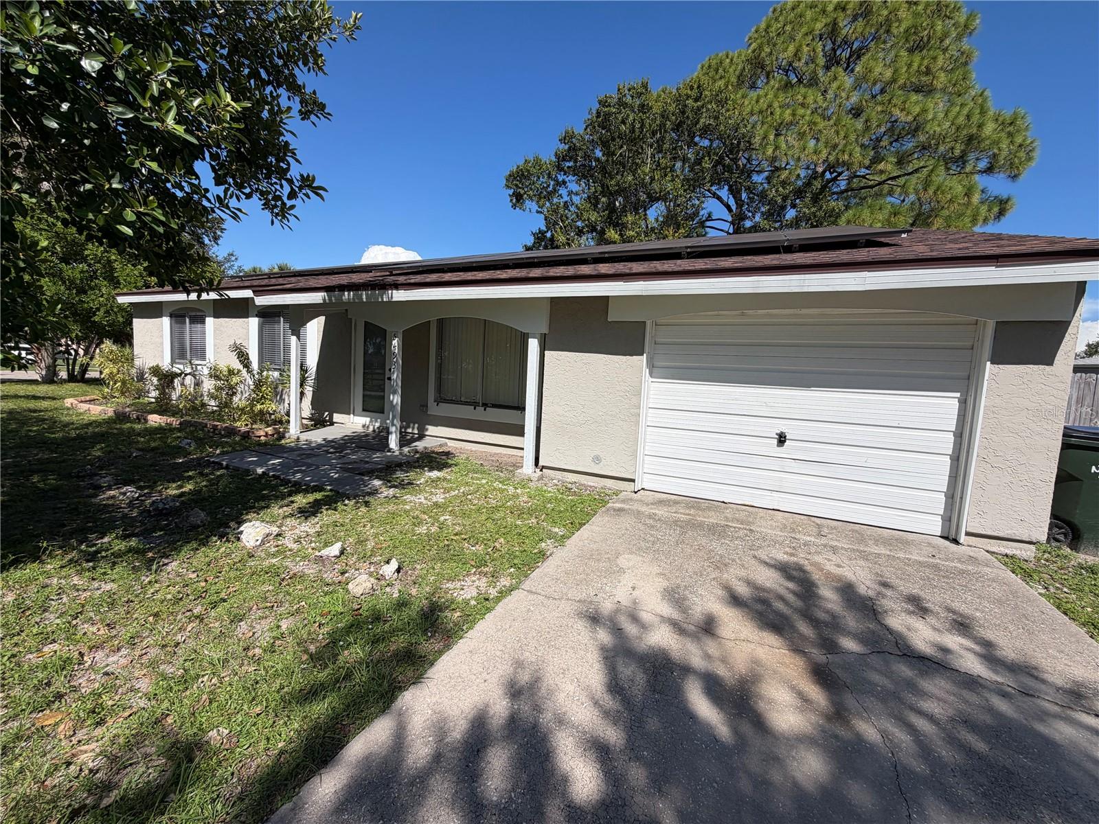 5493 TREKELL ST Property Photo 1