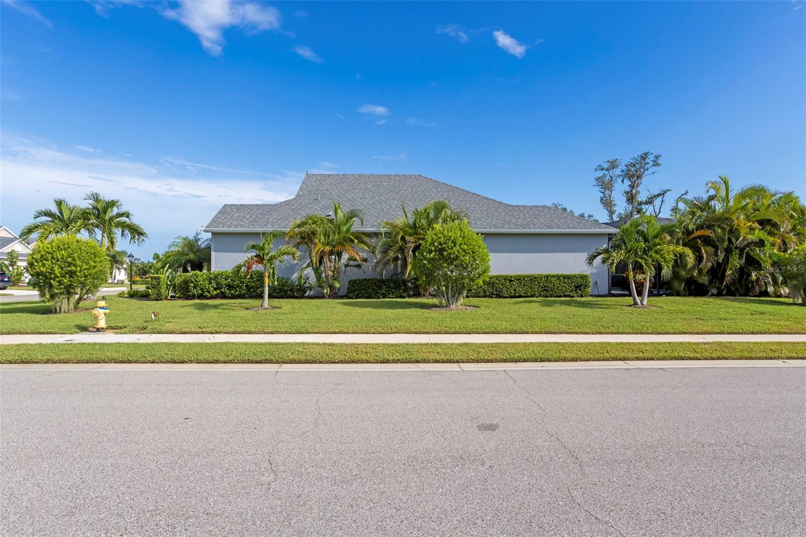 4727 Creekridge Ct Property Photo 7