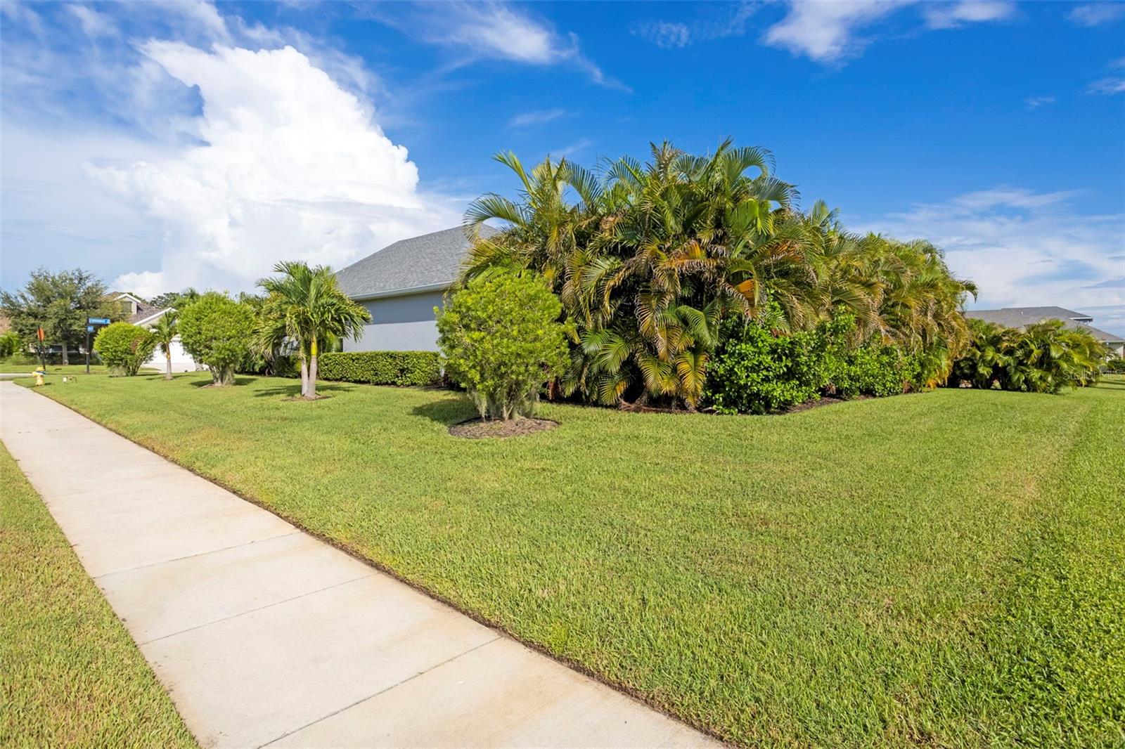 4727 Creekridge Ct Property Photo 8