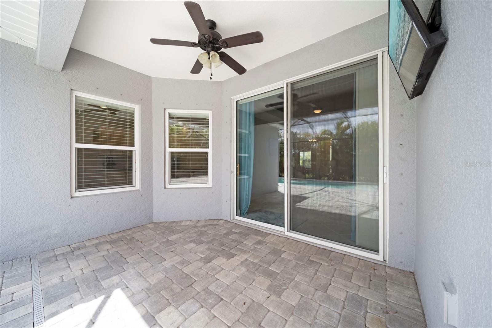 4727 Creekridge Ct Property Photo 44