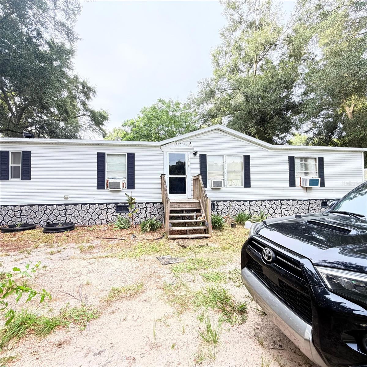 20315 Greenwing Rd Property Photo 3