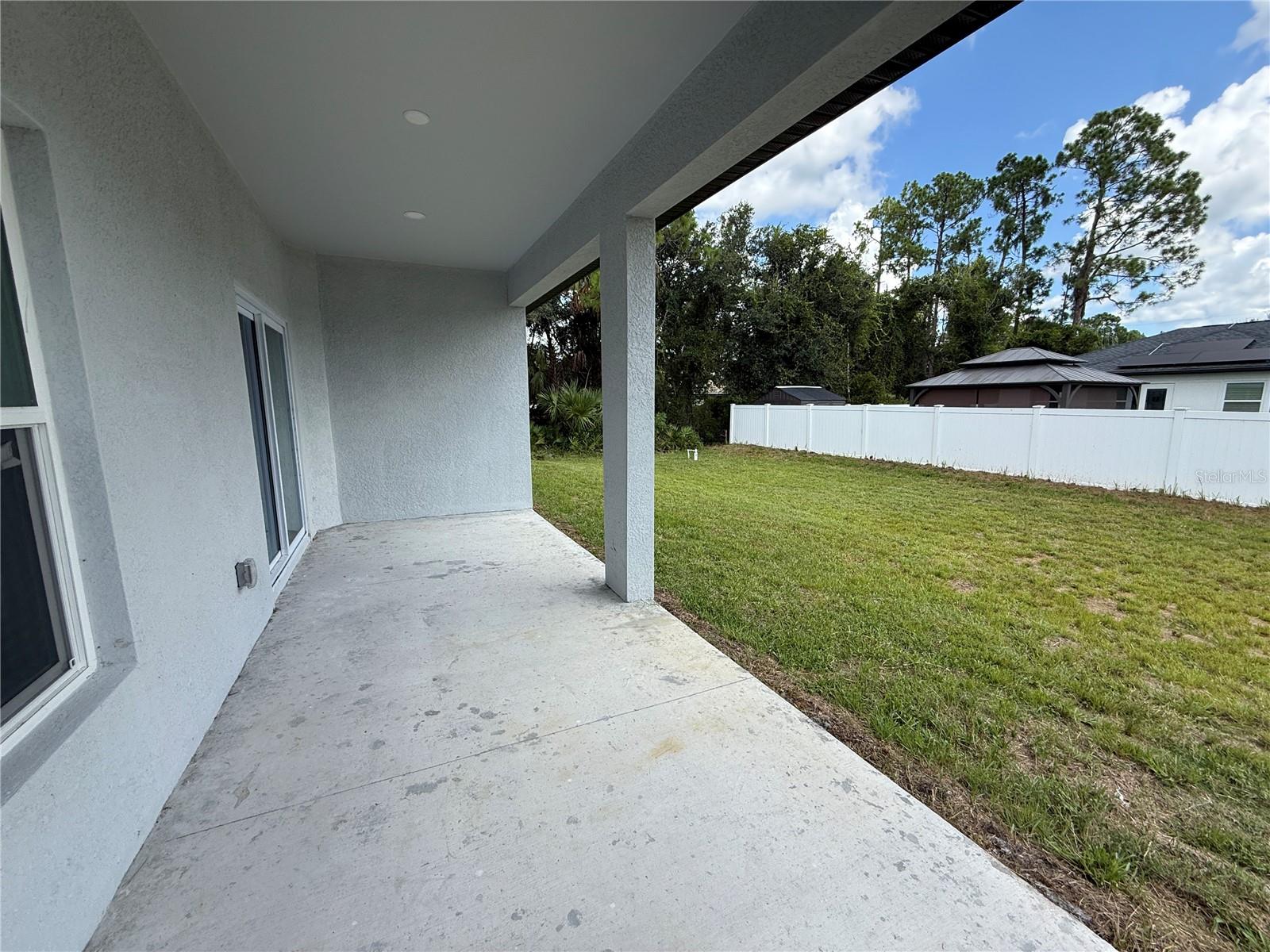 2964 Wells Ave Property Photo 21