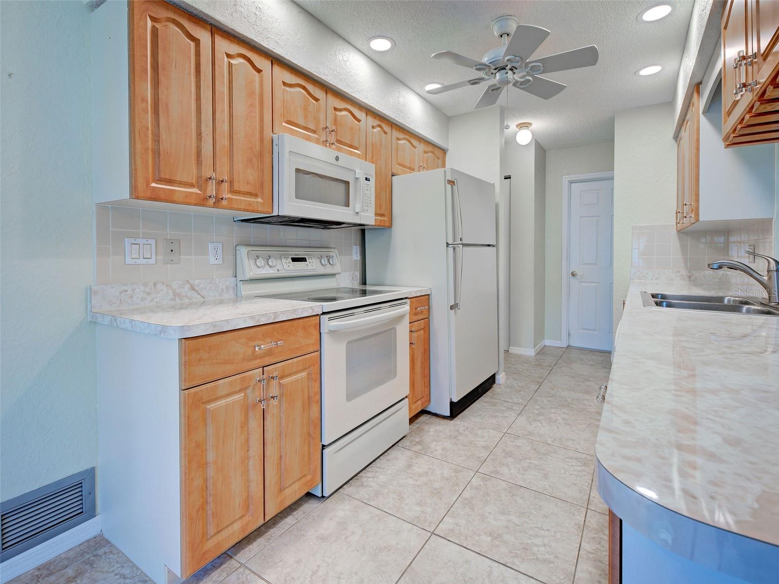 11081 Magdalena Ave Property Photo 10