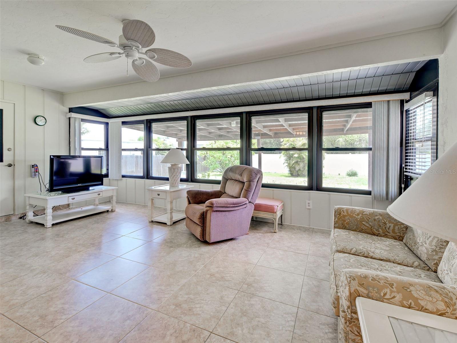 11081 Magdalena Ave Property Photo 19
