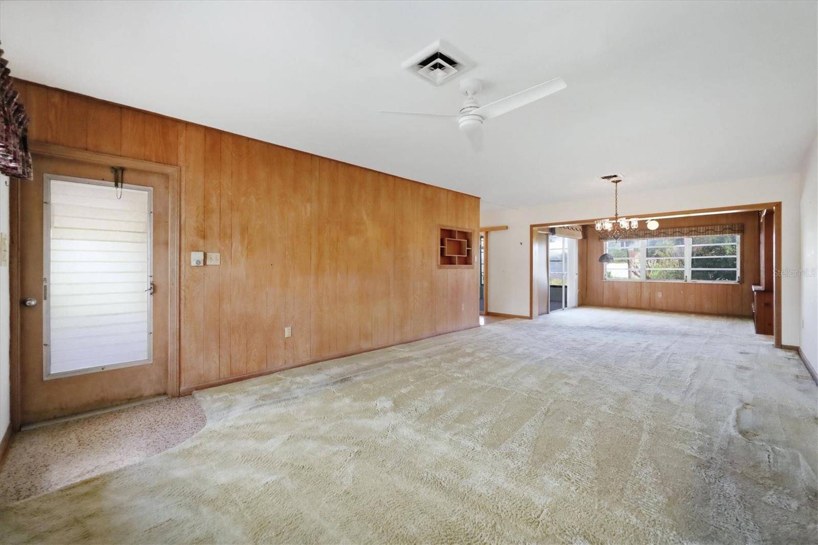 224 Fiesole St Property Photo 5