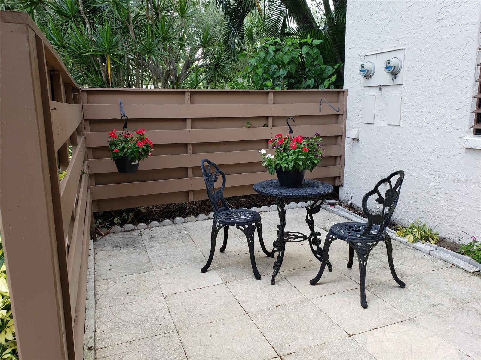 138 Pineneedle Dr Property Photo 3