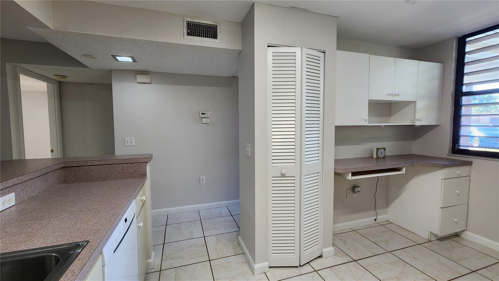 138 Pineneedle Dr Property Photo 8