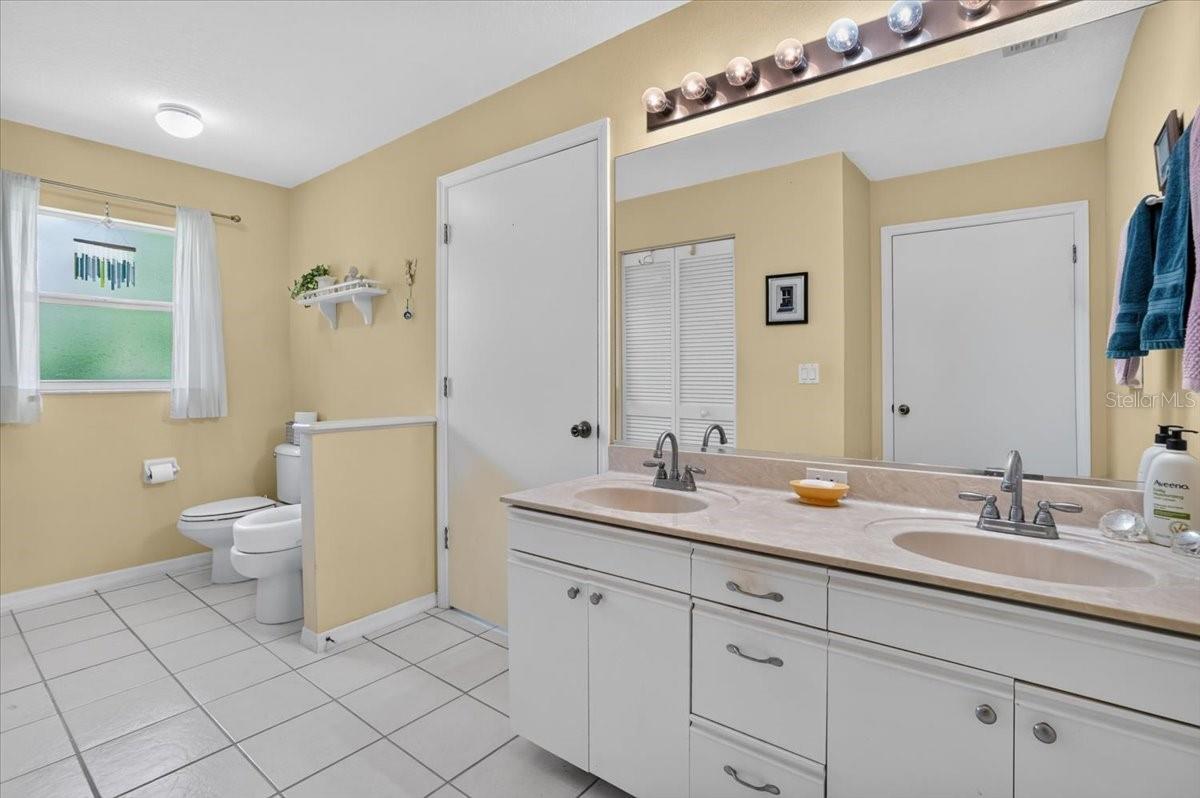 122 49th Ct E Property Photo 21