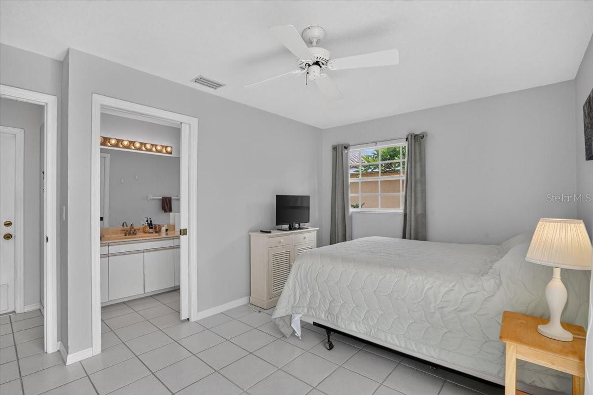 122 49th Ct E Property Photo 25
