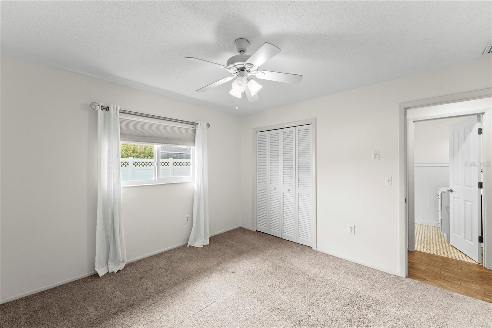 1252 Waterside Ln Property Photo 20
