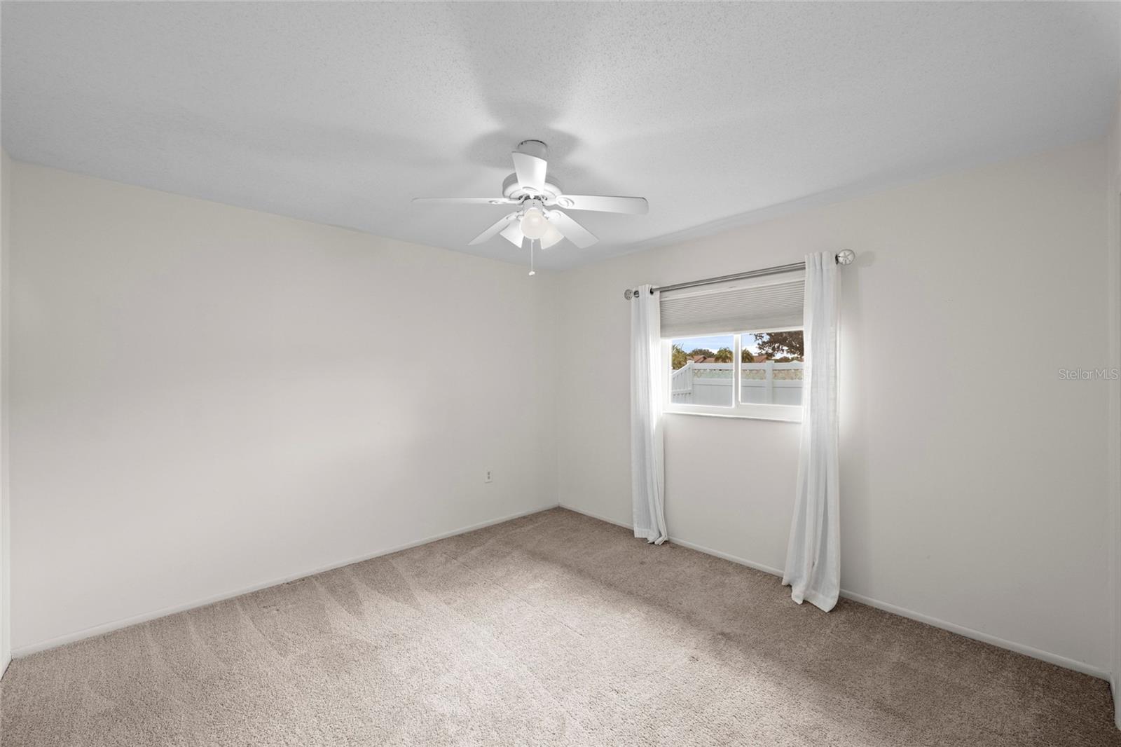 1252 Waterside Ln Property Photo 21