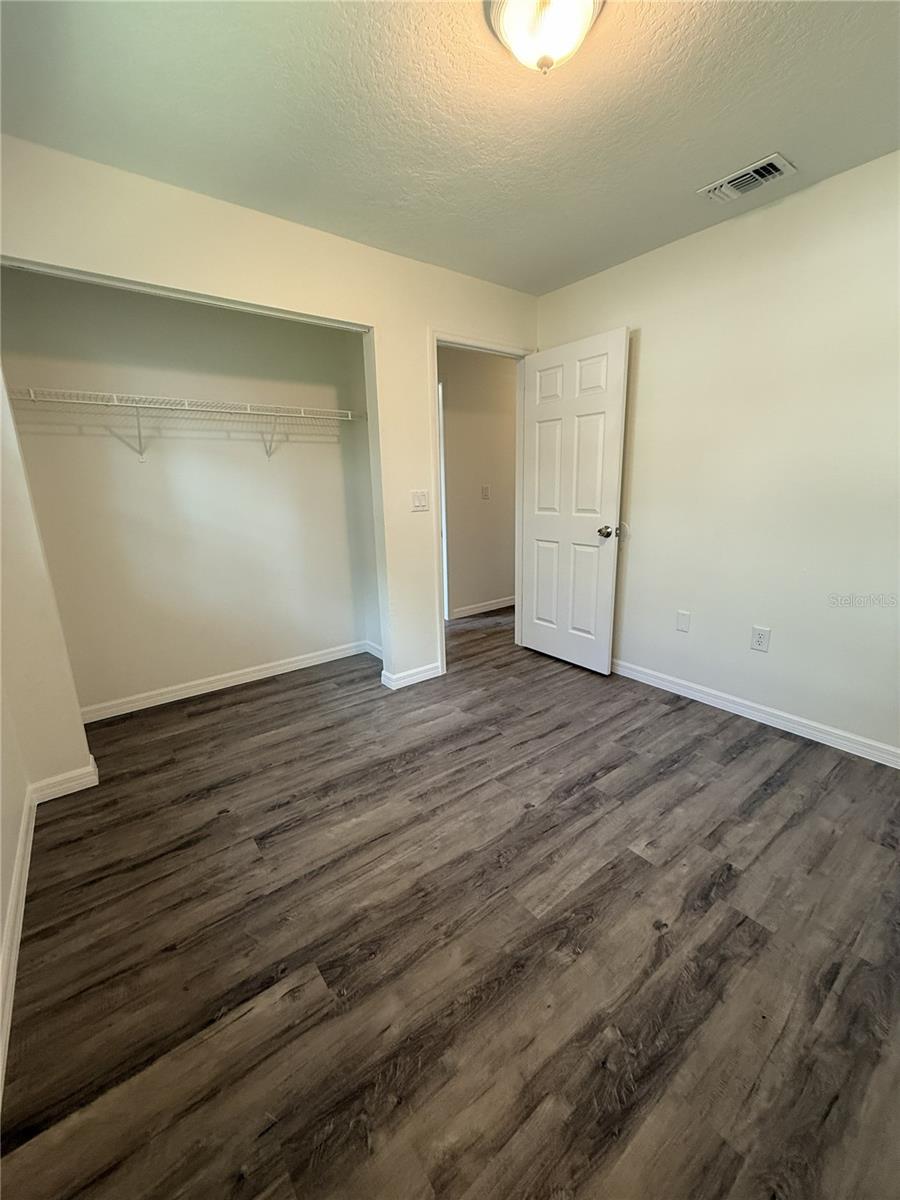 1013 6th St E Property Photo 14