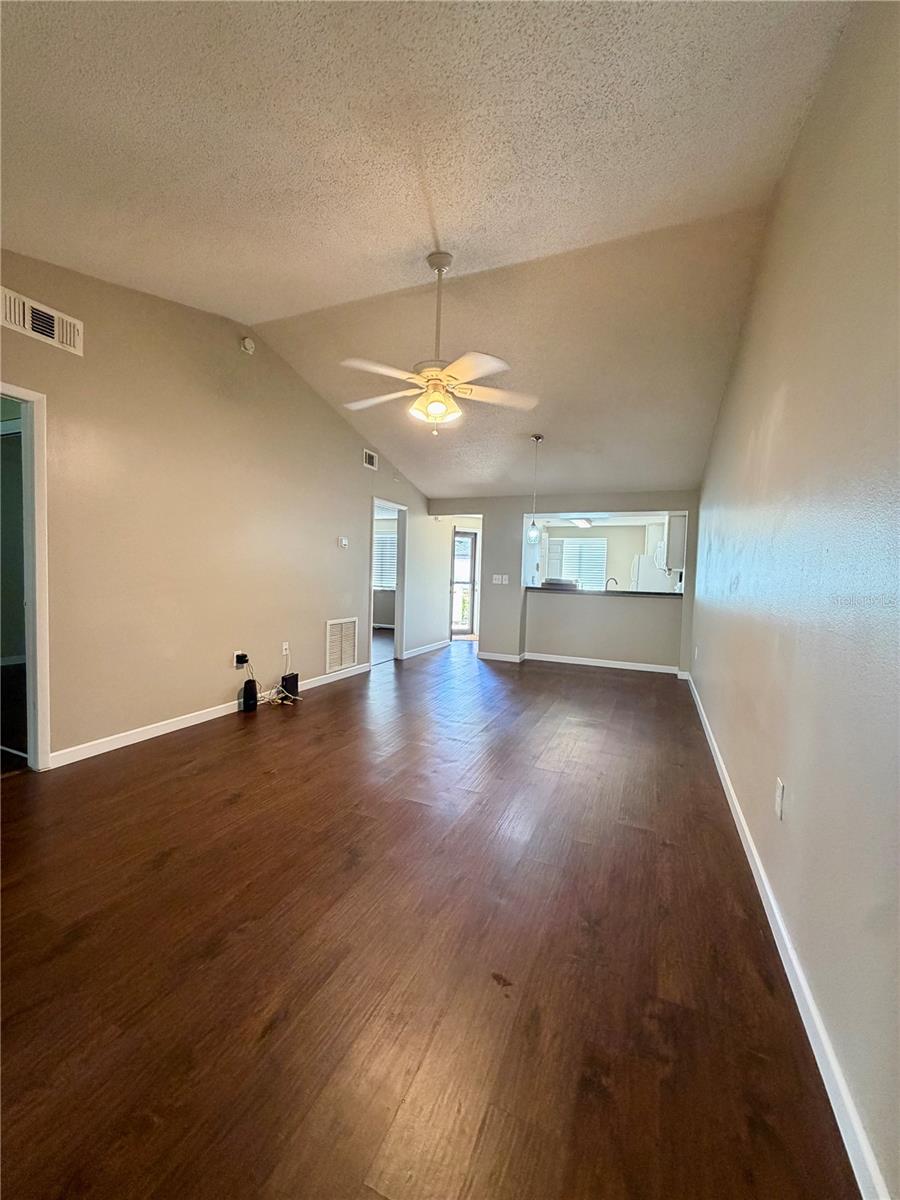 5928 36th Avenue Cir W #e Property Photo 10