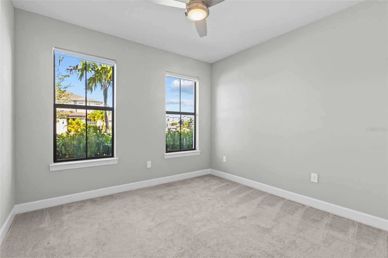 5755 Bluestar Ct Property Photo 23