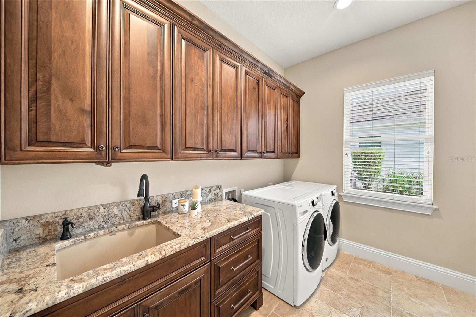 613 Regatta Way Property Photo 30
