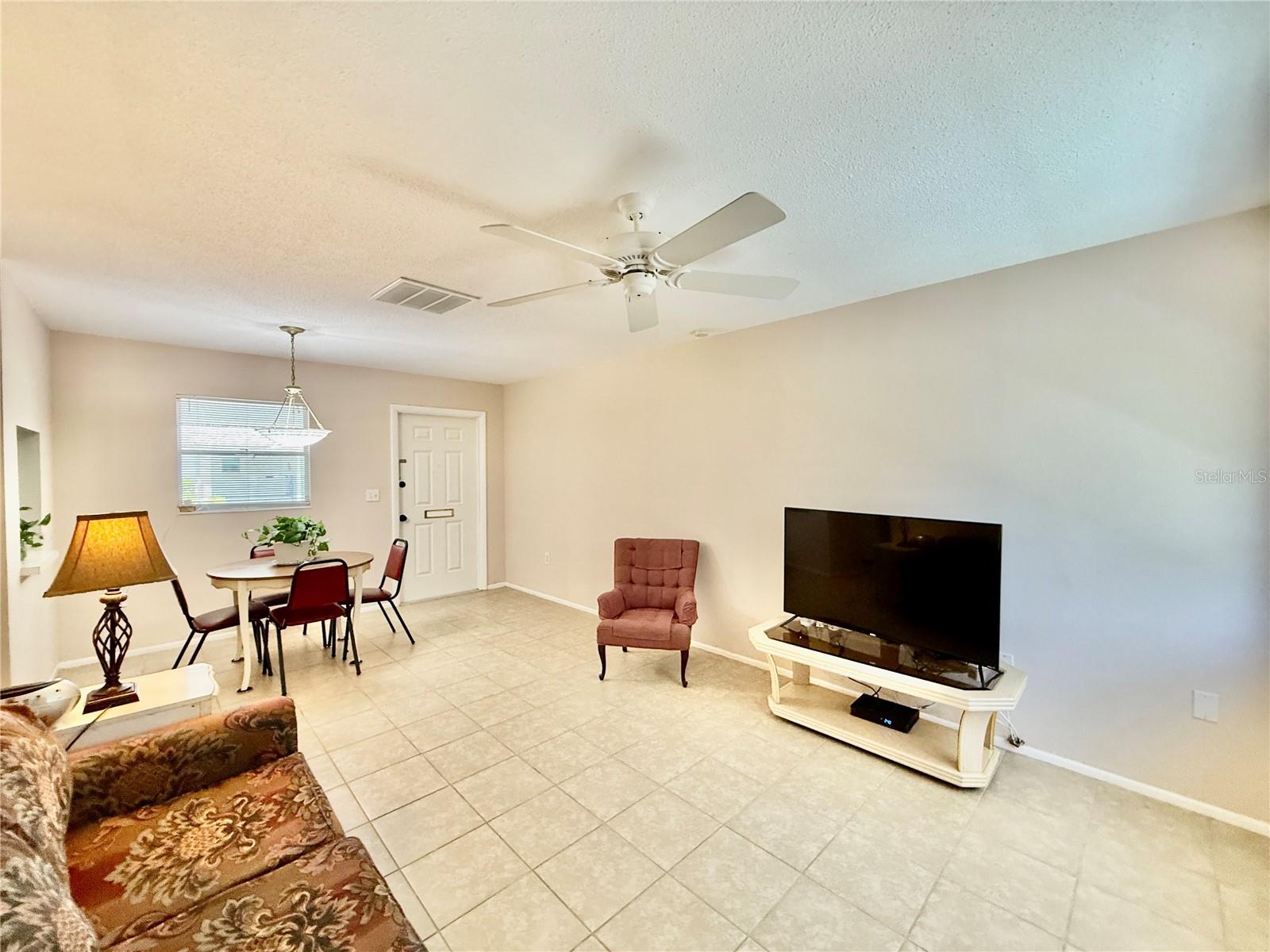 6105 Coral Way Property Photo 9