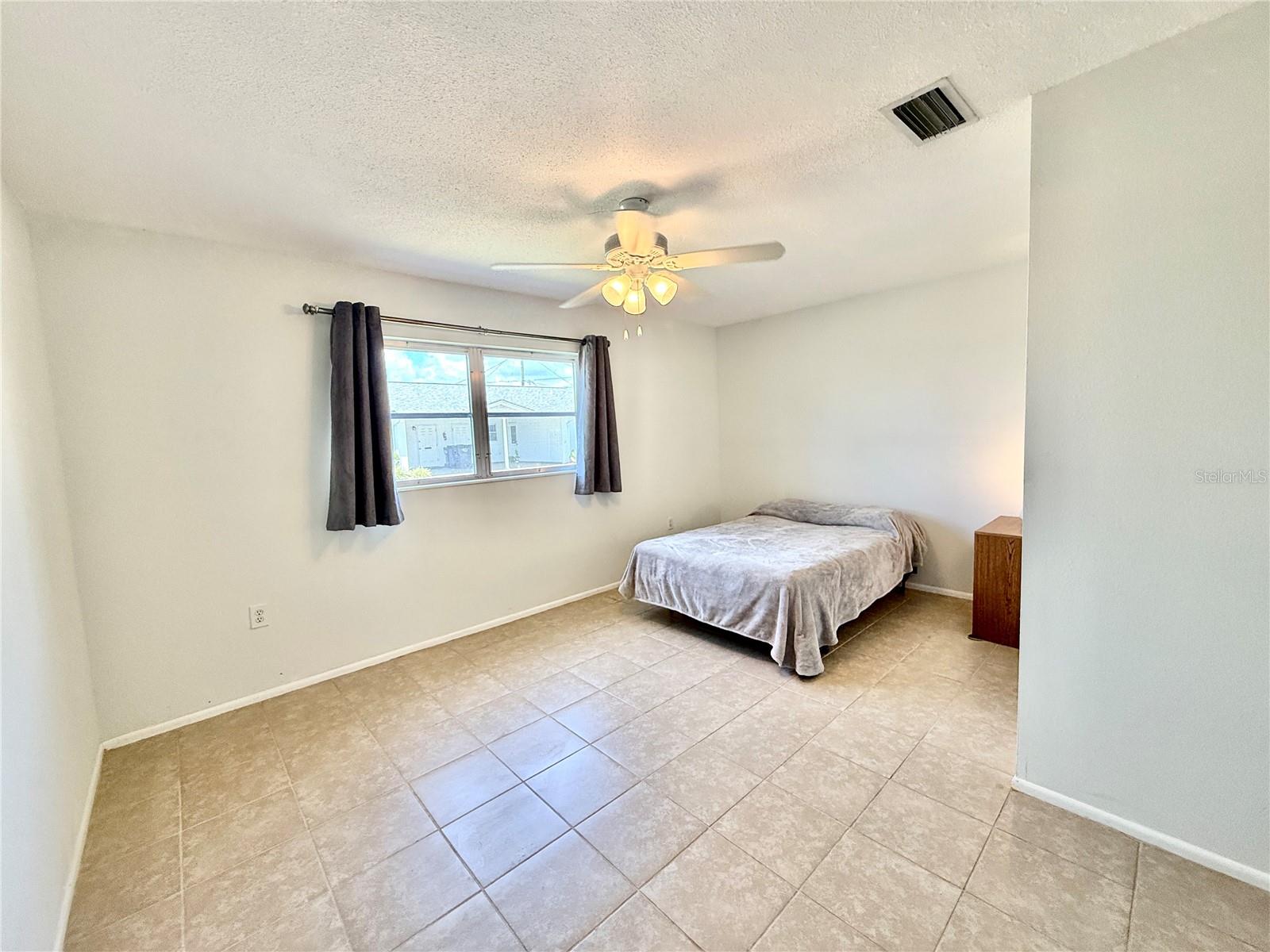 6105 Coral Way Property Photo 16