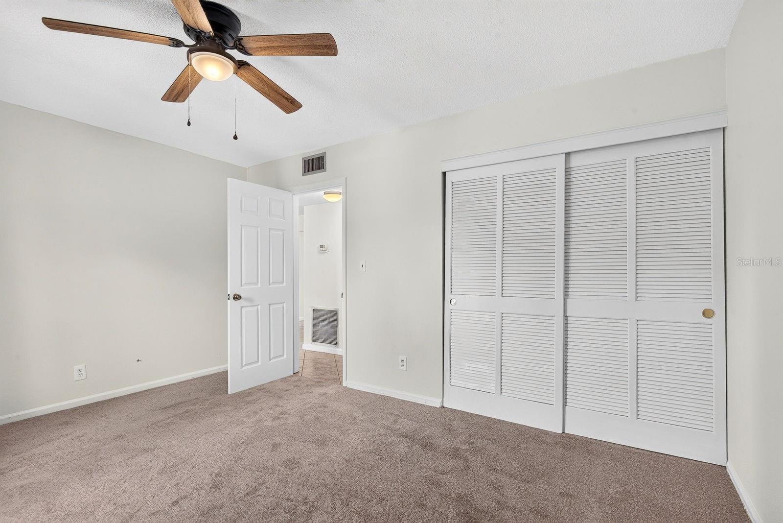 4507 9th St W #e3 Property Photo 20