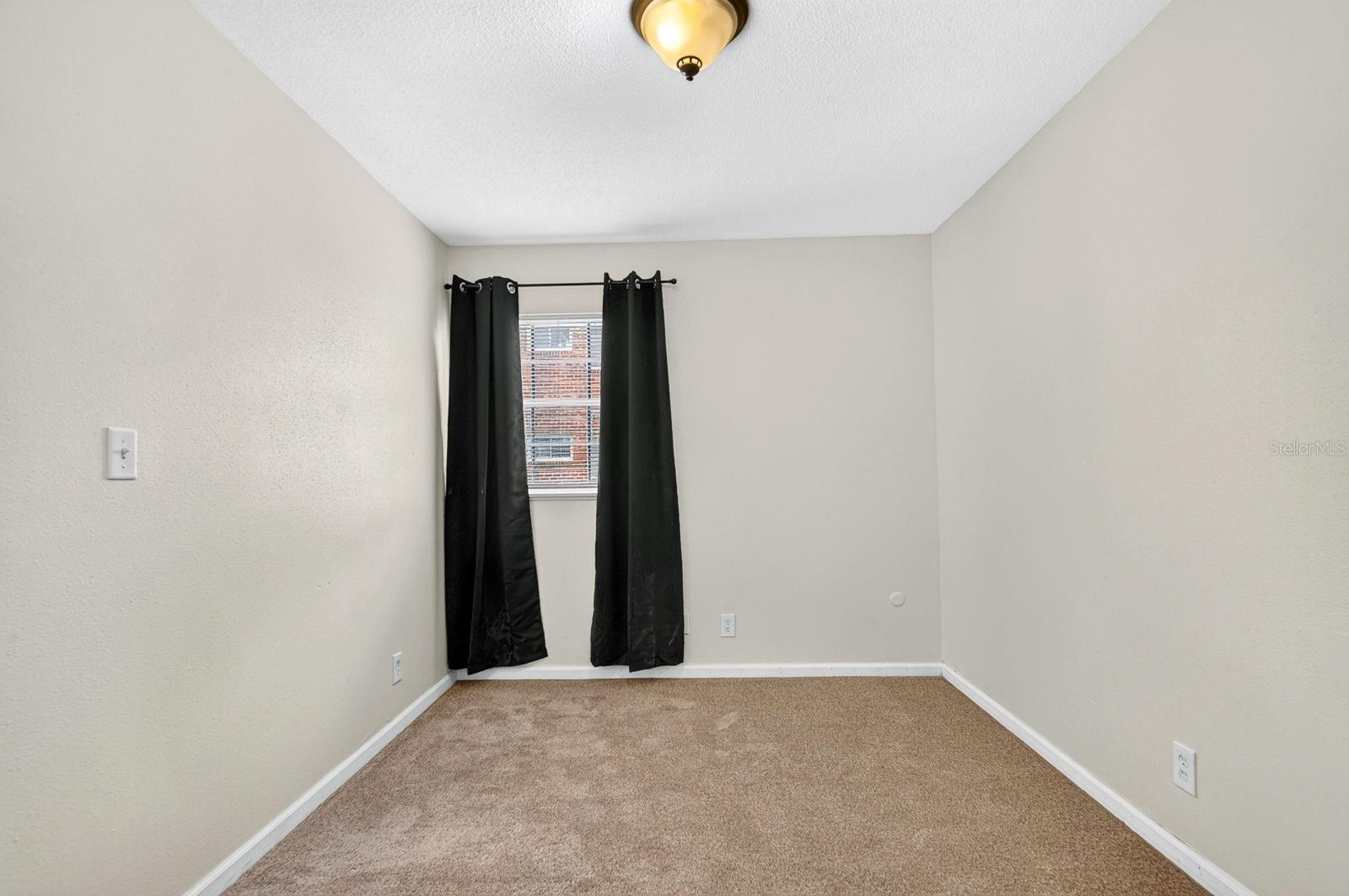 4507 9th St W #e3 Property Photo 25