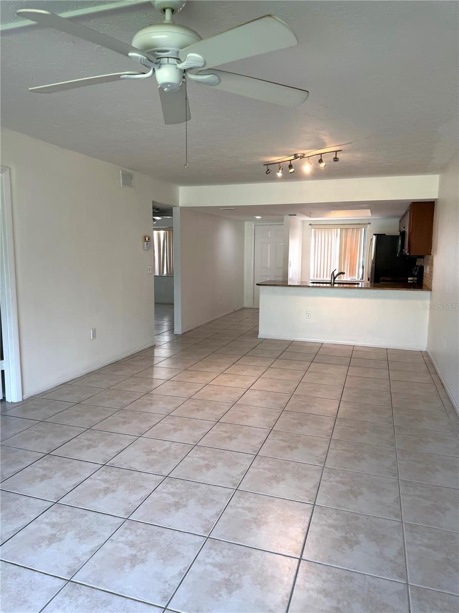 7750 Eagle Creek Dr #7750 Property Photo 2