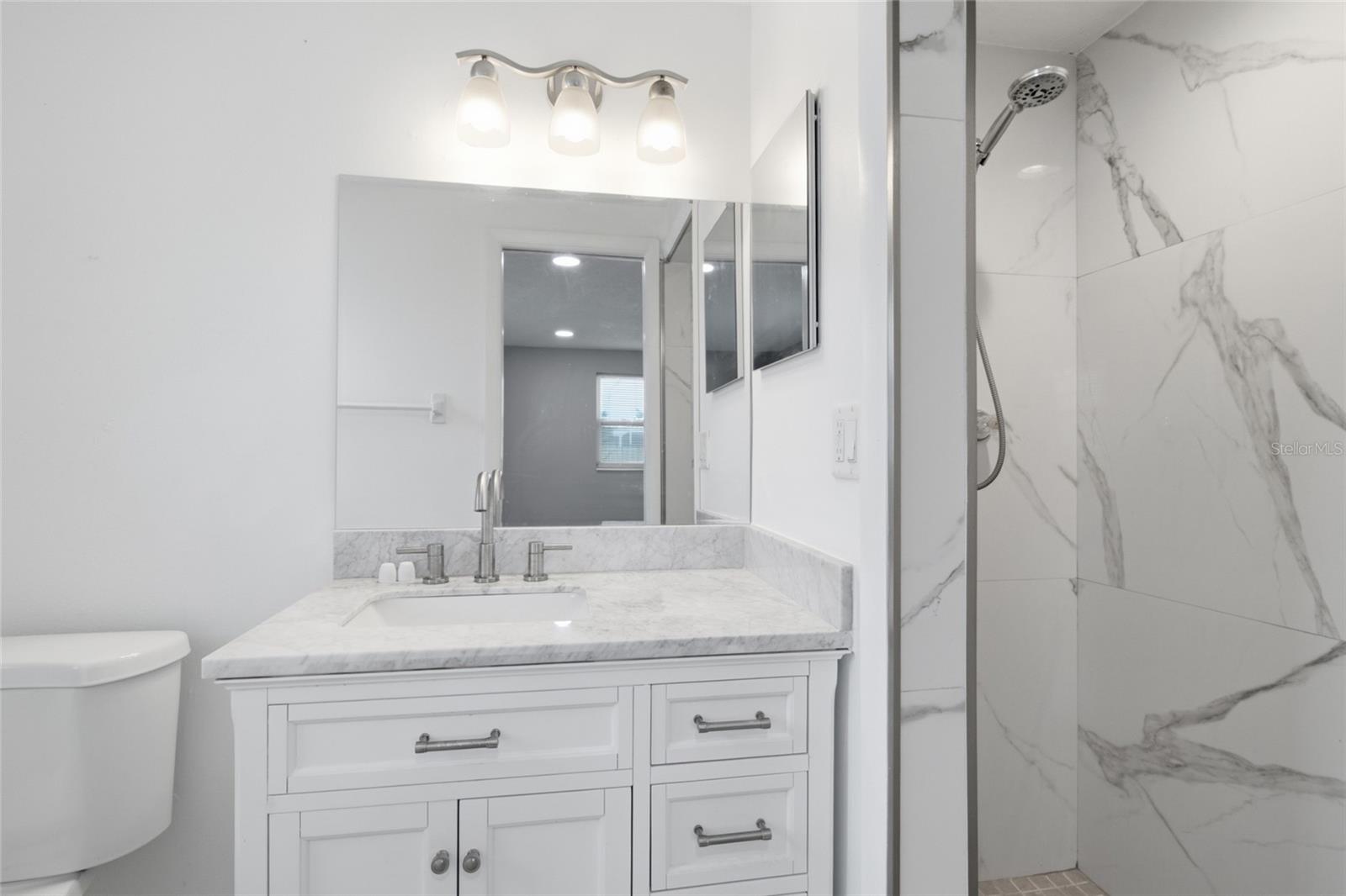 1786 Coconut Dr Property Photo 26