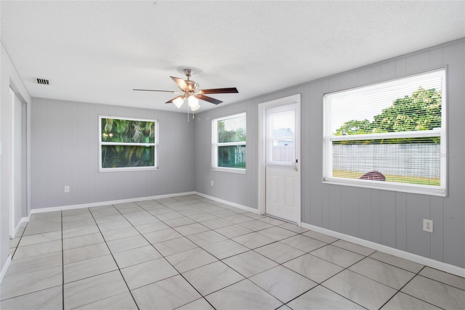 1786 Coconut Dr Property Photo 30