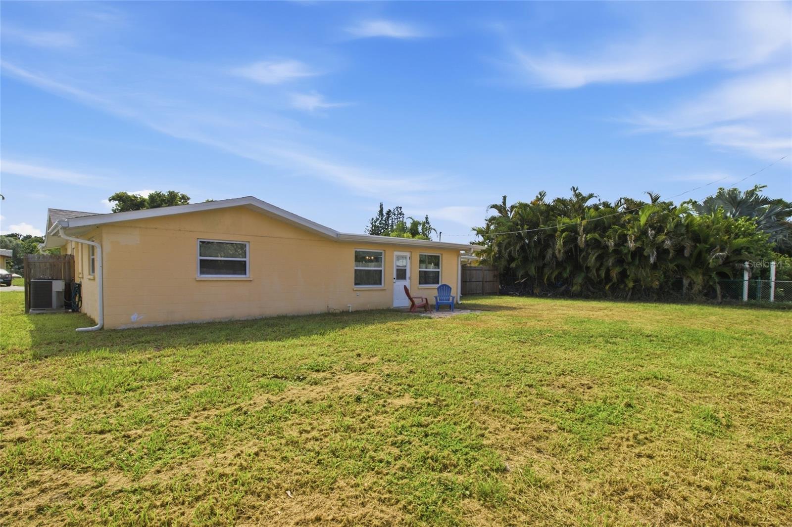 1786 Coconut Dr Property Photo 34