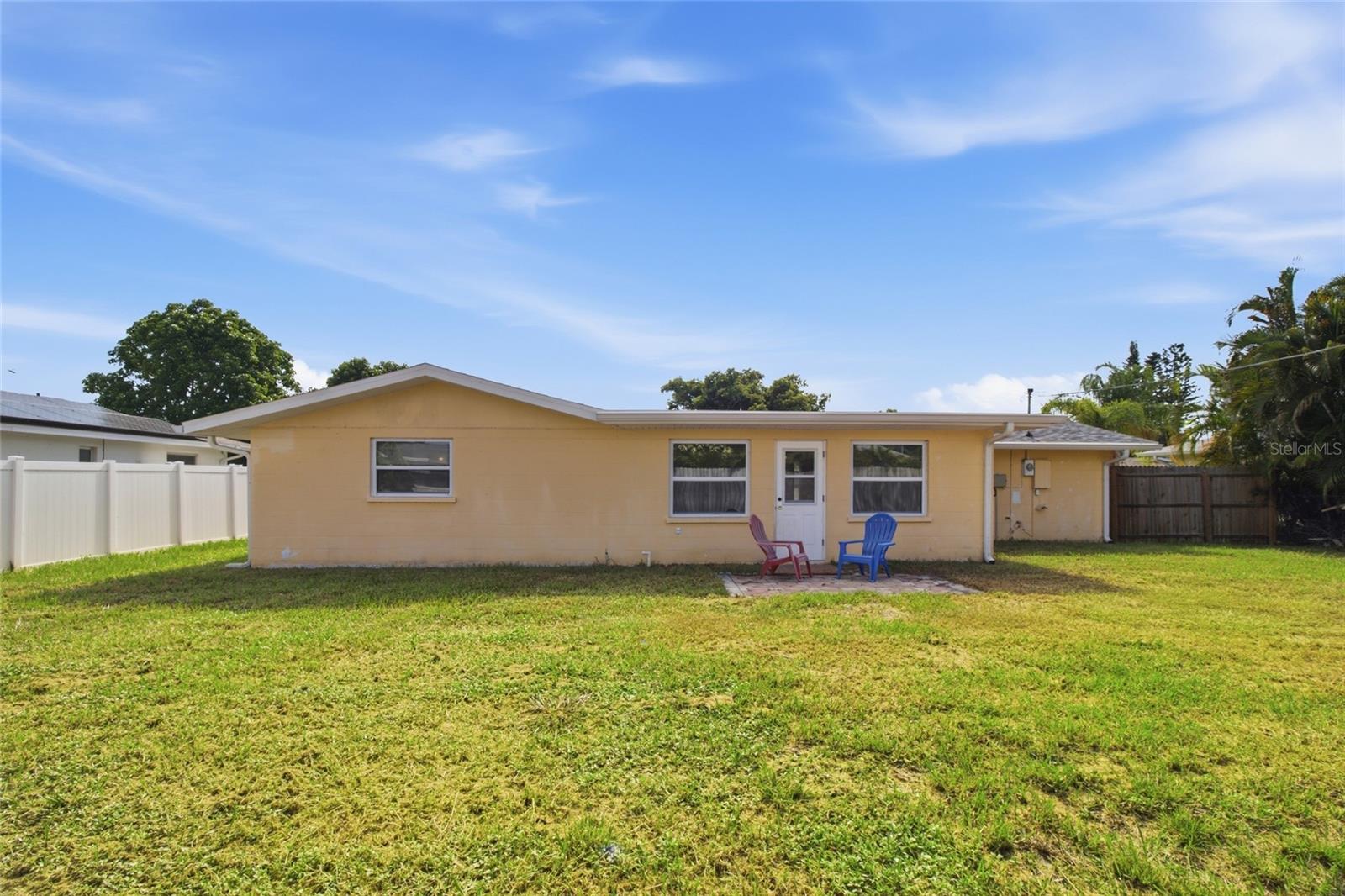 1786 Coconut Dr Property Photo 36
