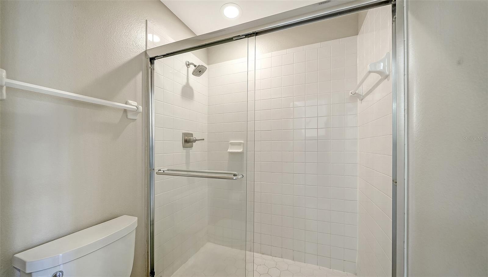 8735 Olde Hickory Ave #8105 Property Photo 15
