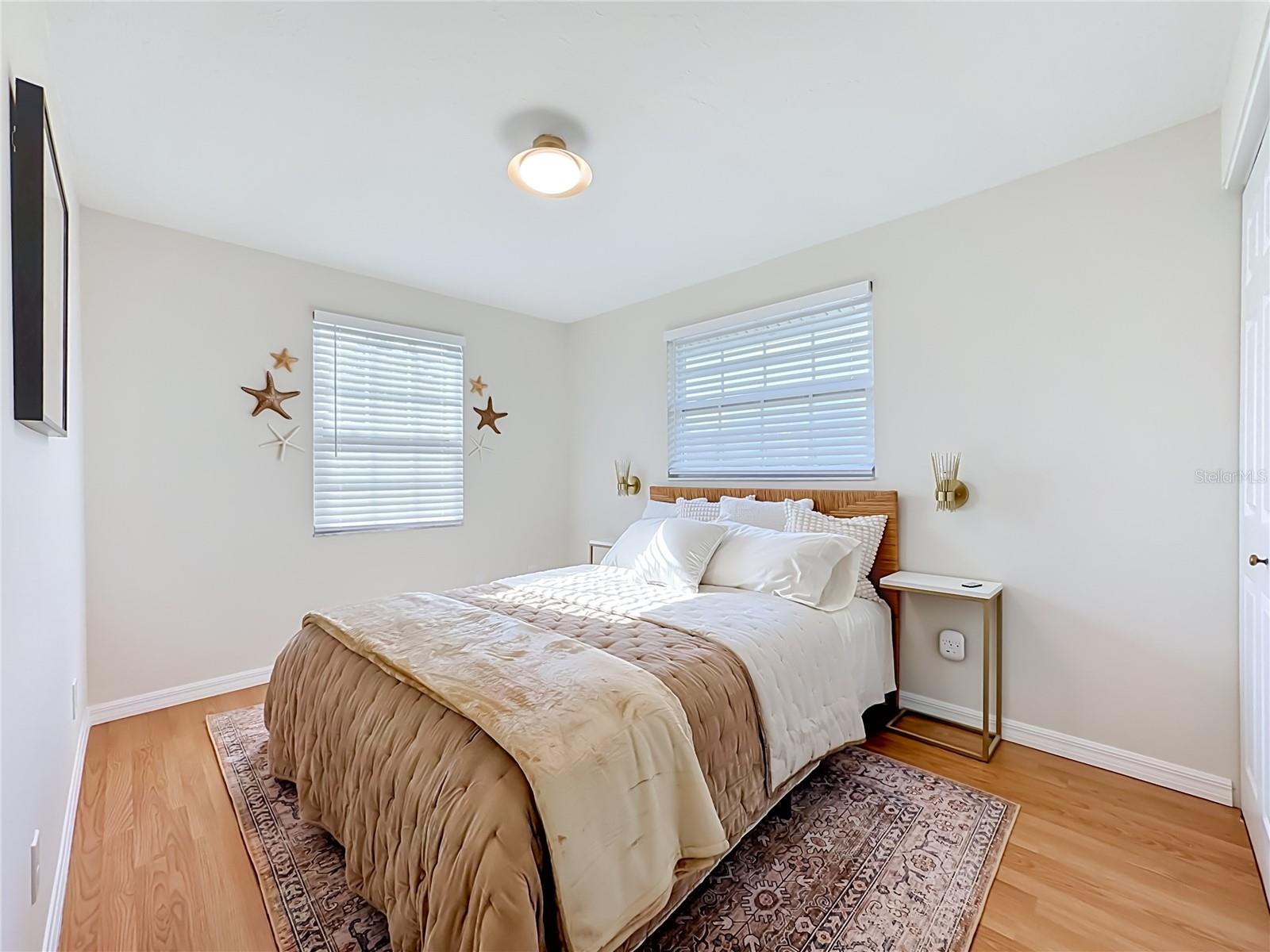 202 Peacock Unit B Ln #b Property Photo 18