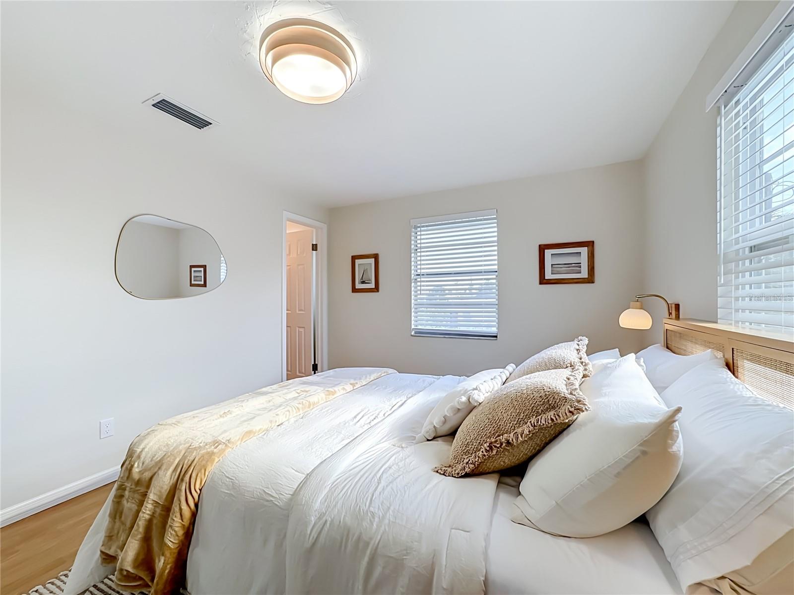 202 Peacock Unit B Ln #b Property Photo 21