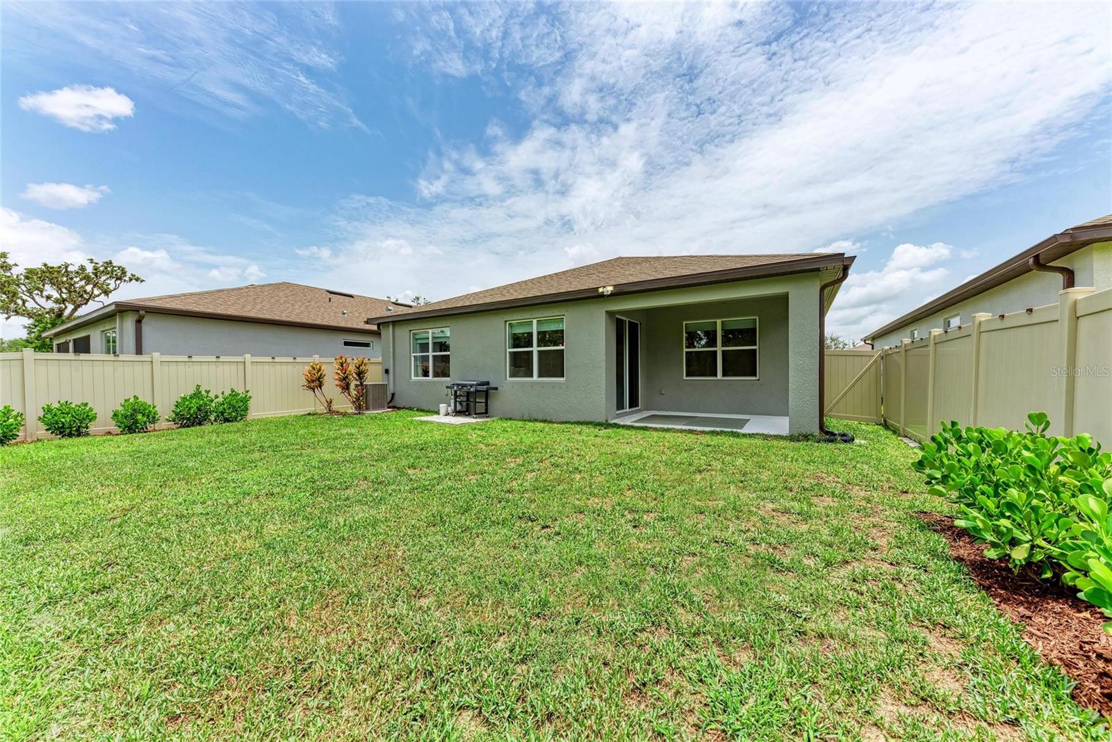 3129 61st Ter E Property Photo 25