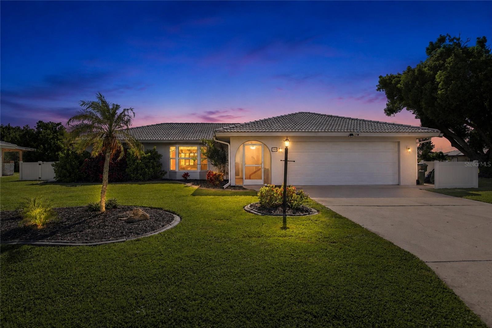 302 DEGAS DR