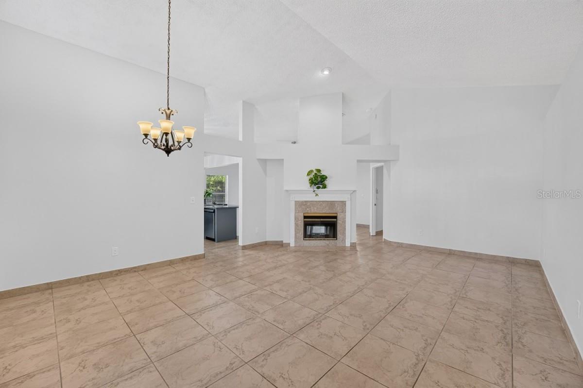 437 Randon Ter Property Photo 4