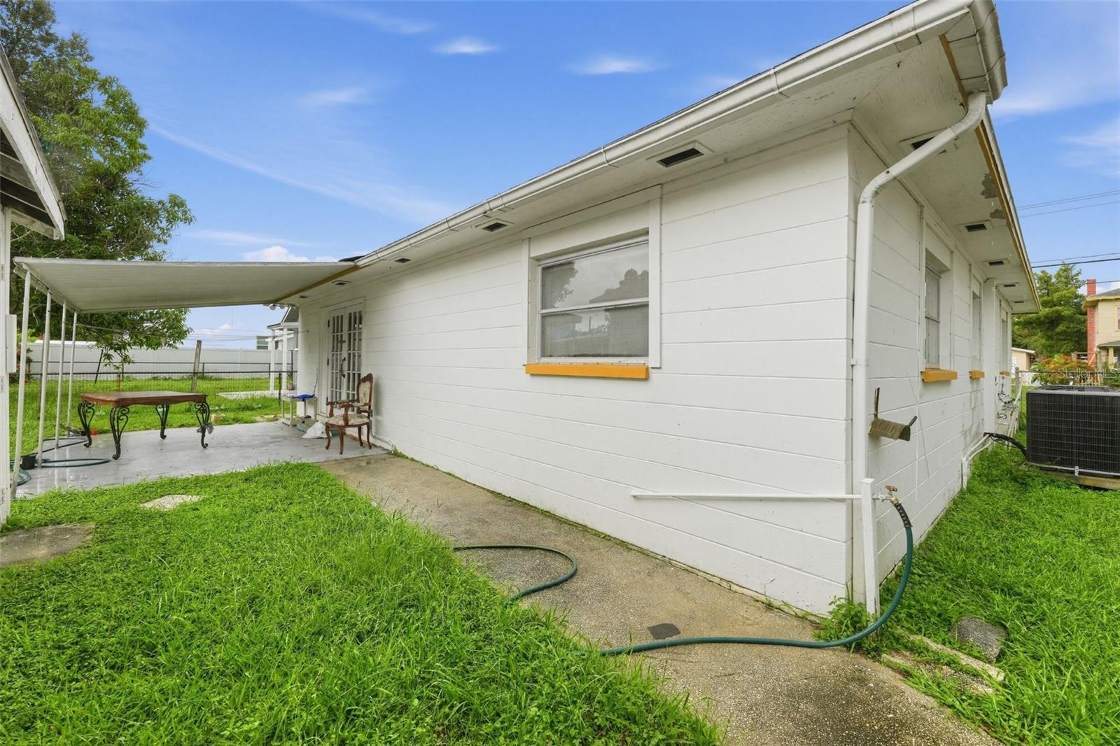 3913 W Cass St Property Photo 23