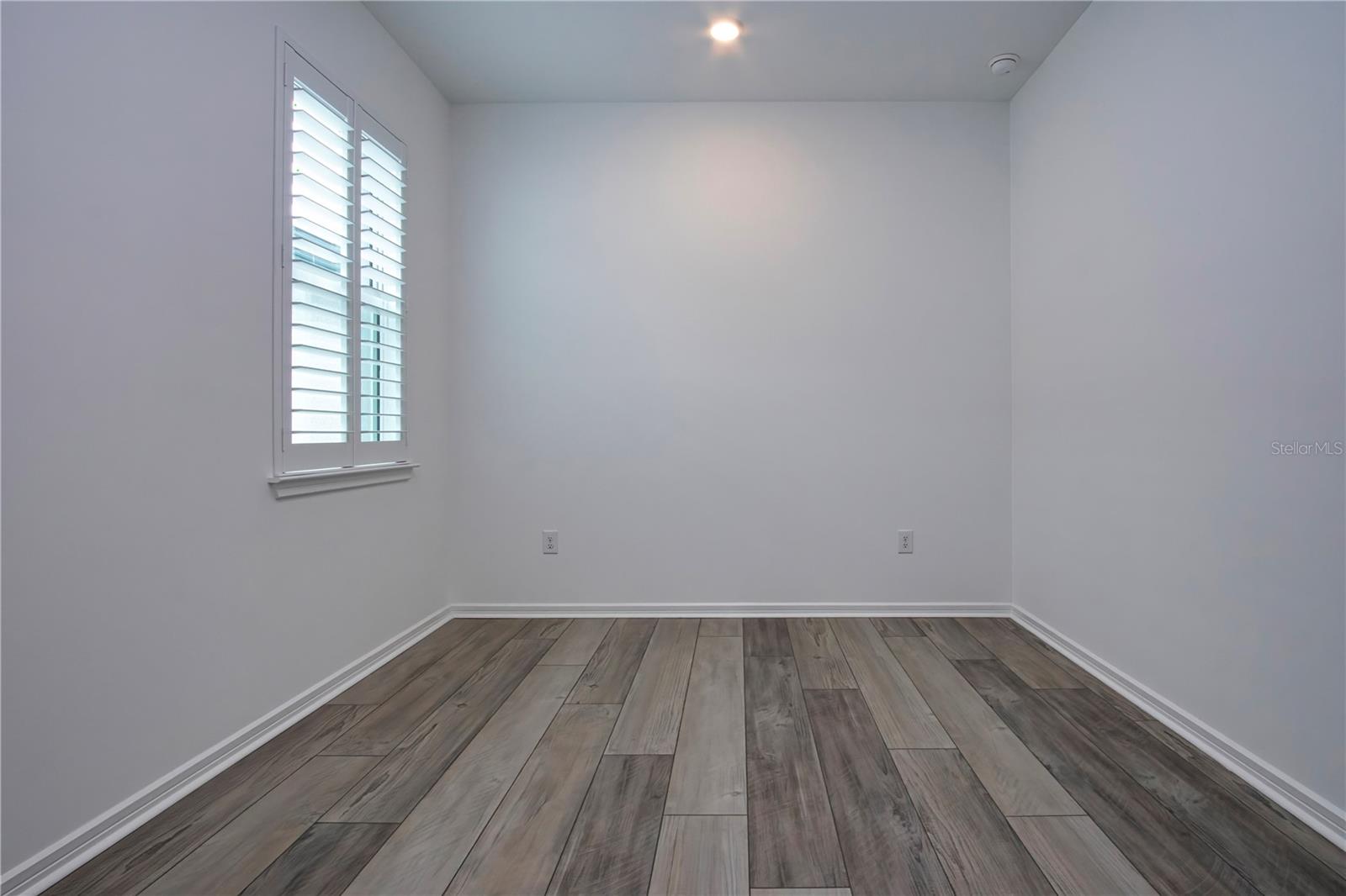 9315 Barrier Coast Trl Property Photo 48