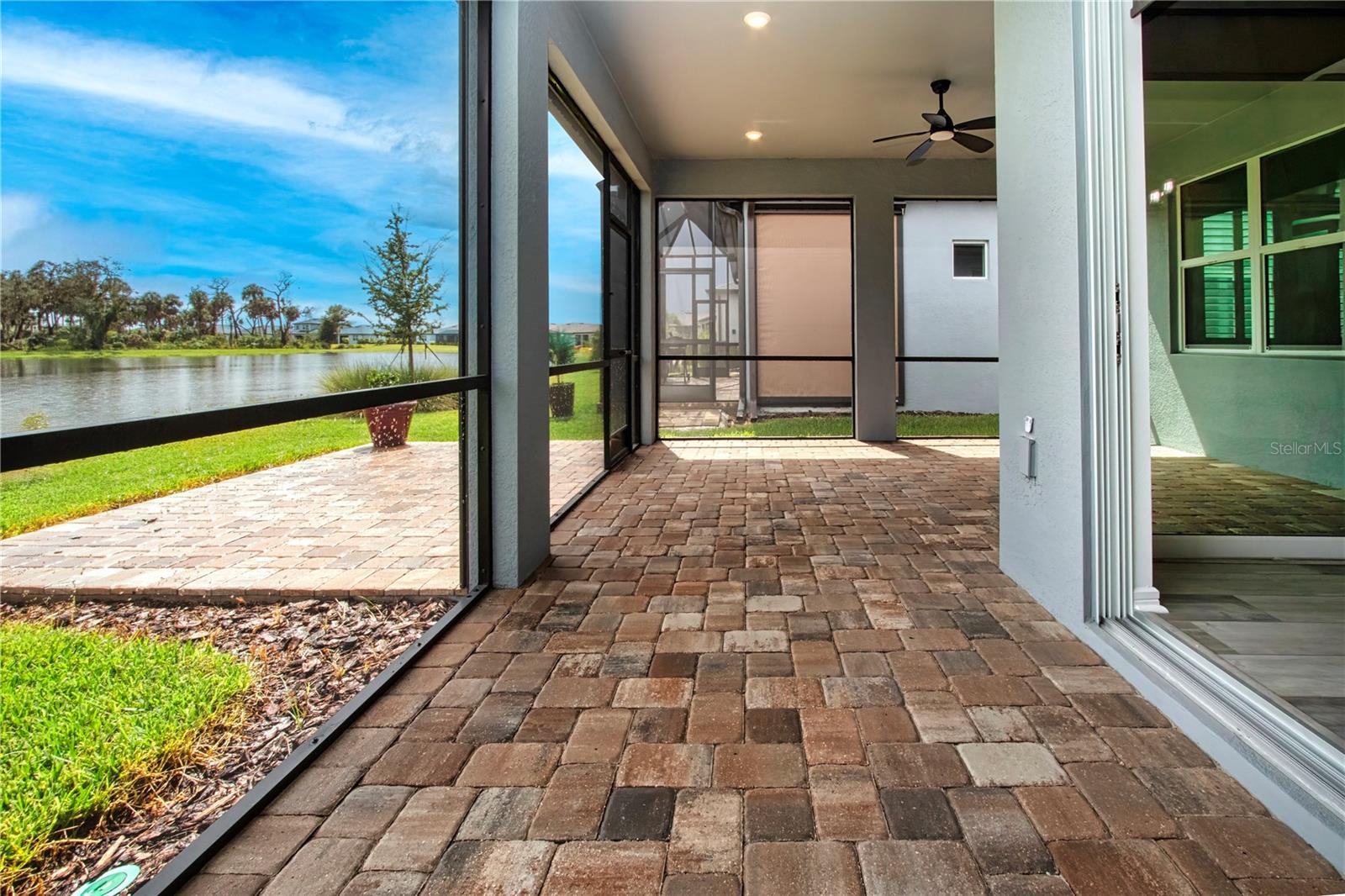 9315 Barrier Coast Trl Property Photo 55