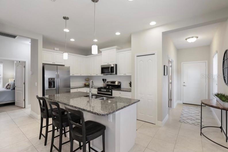 13012 Deep Blue Pl Property Photo 6